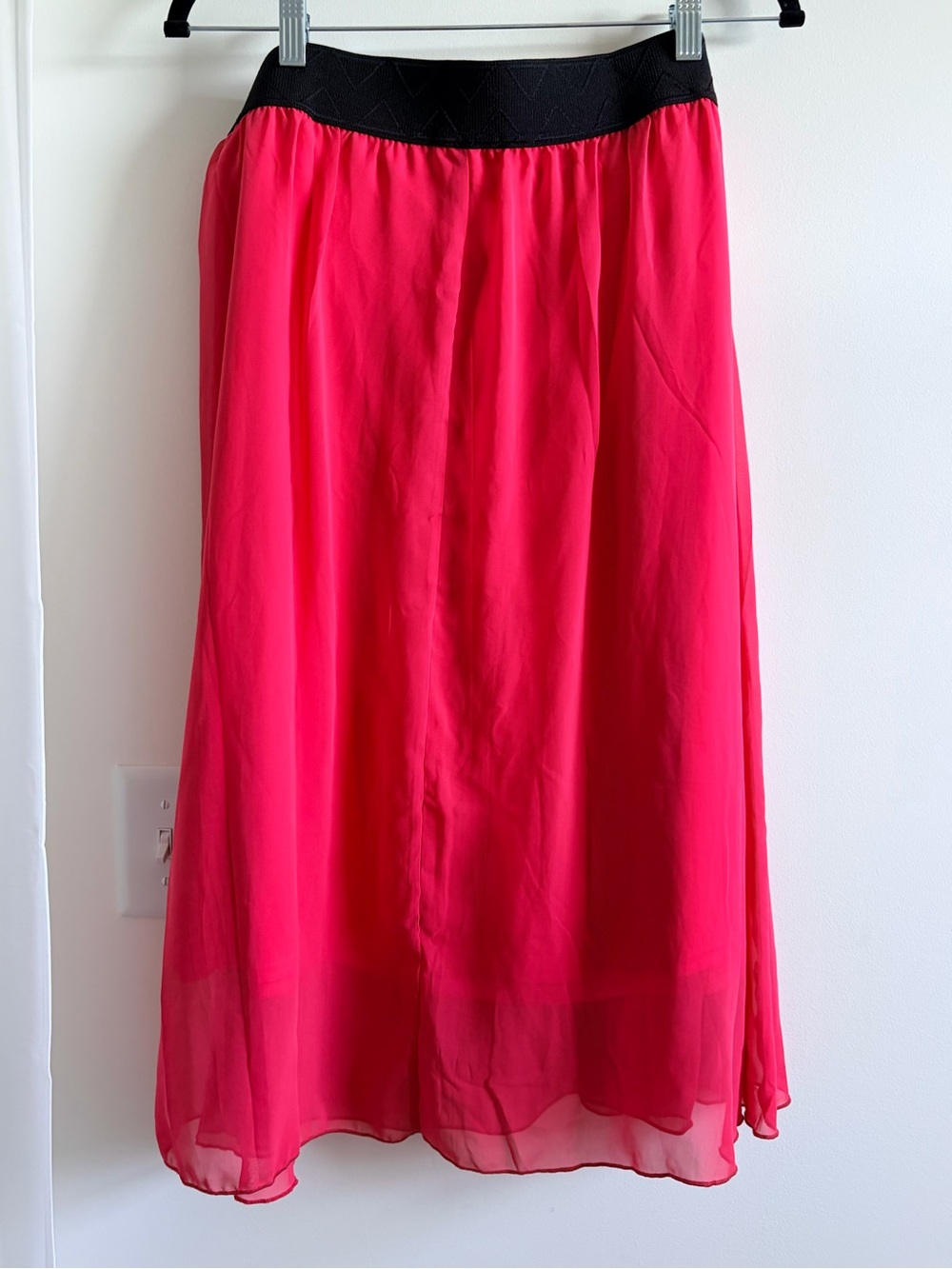 LuLaRoe Pink Chiffon Coral Midi Skirt with Black Waistband - Picture 4 of 6